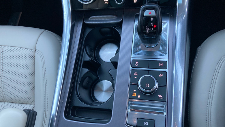 Land Rover Range Rover Sport 2.0 P400e HSE 5dr Auto Estate